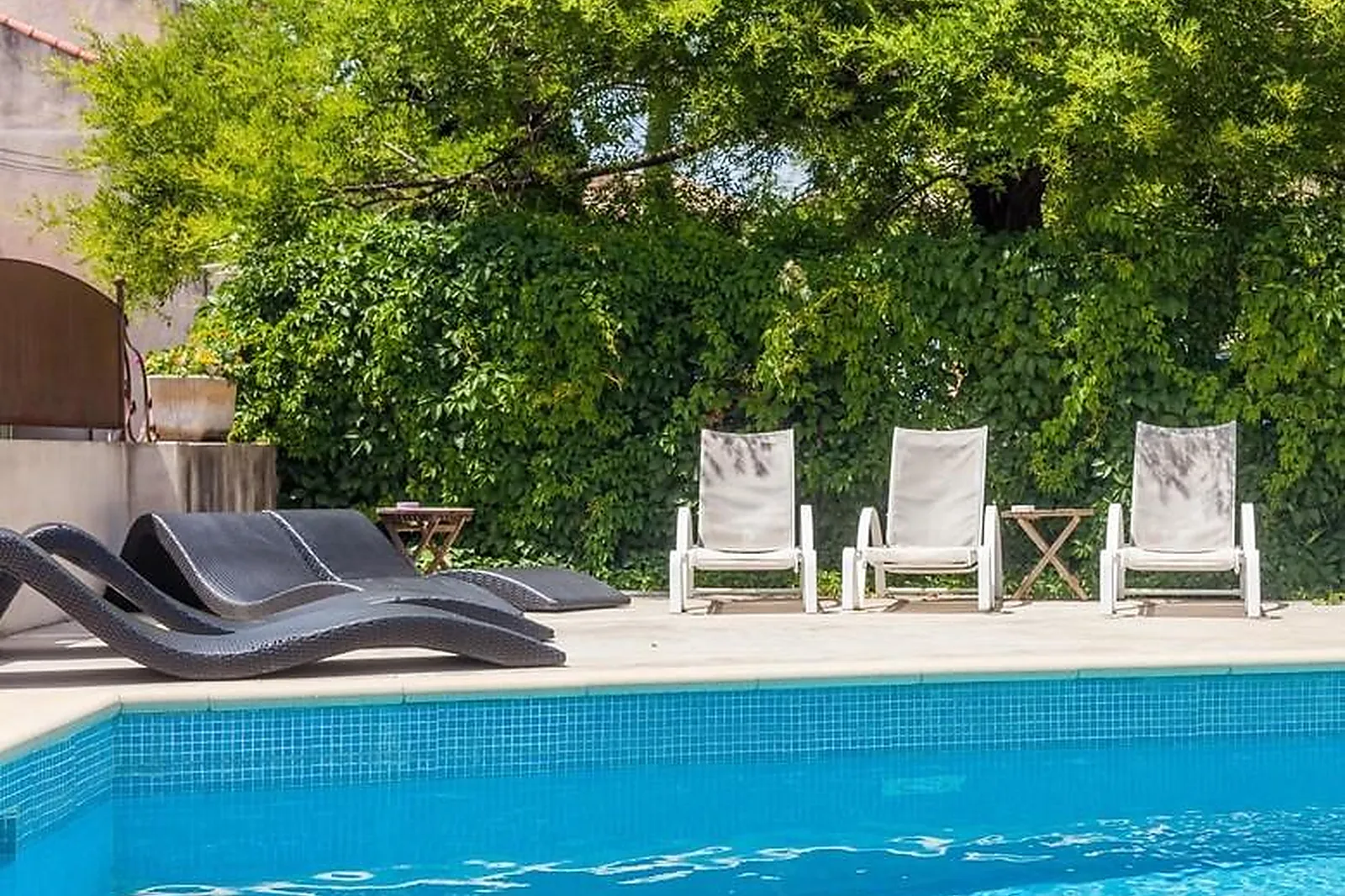 Lieux événementiels, AUBERGE DE TAVEL