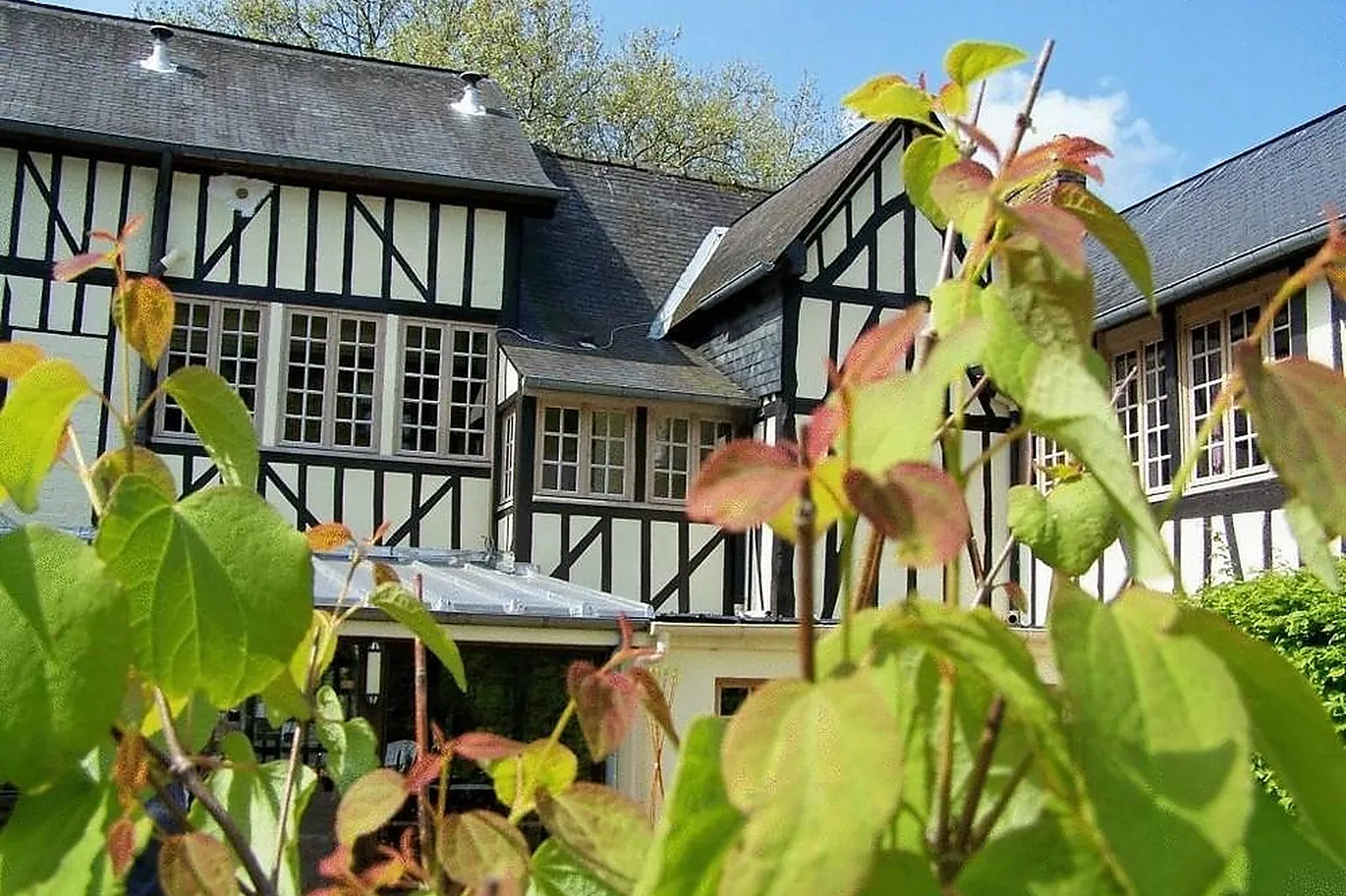 Lieux événementiels, AUBERGE DE L'ABBAYE
