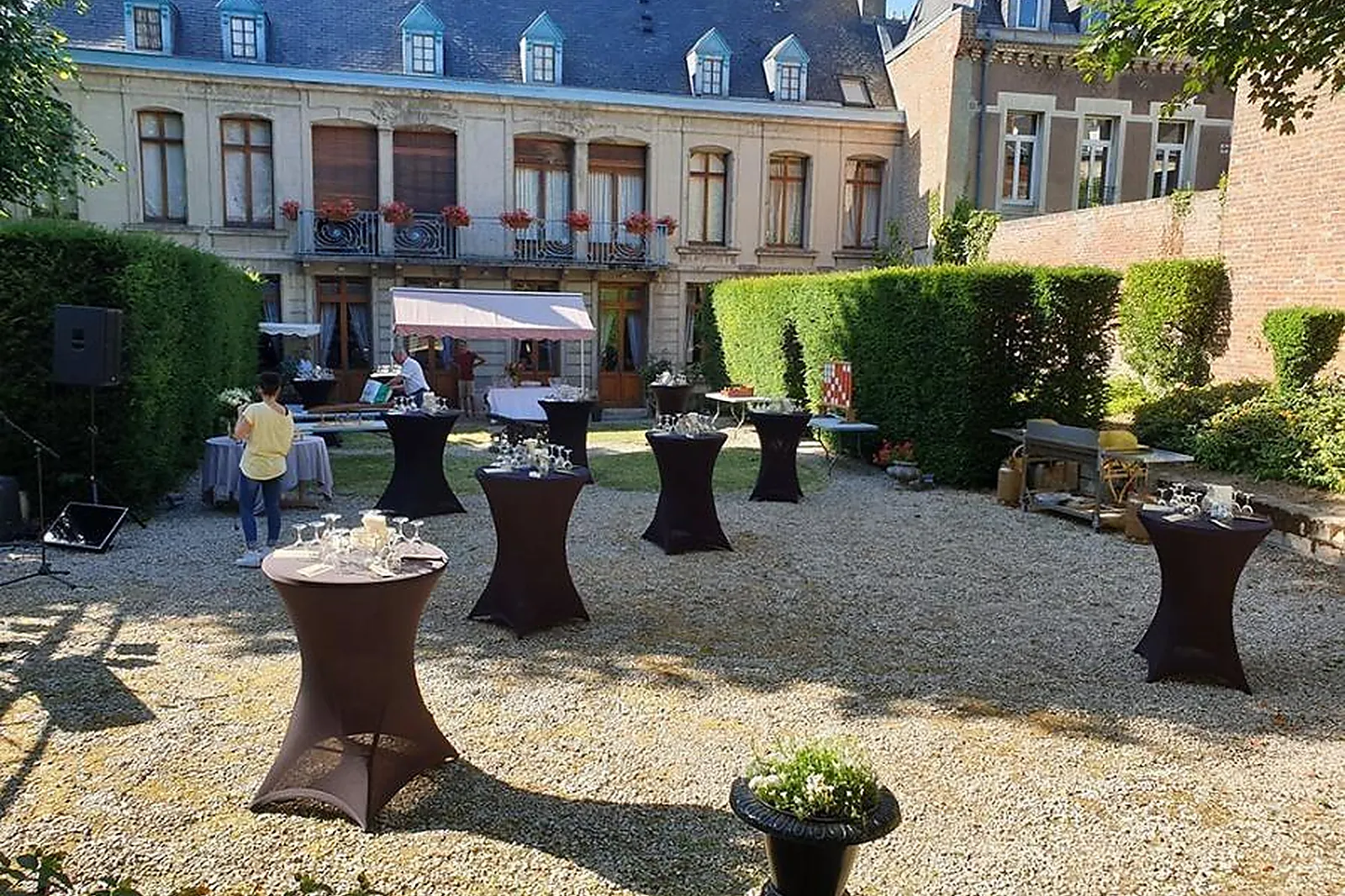 Lieux événementiels, AUBERGE DE L'ERMITAGE