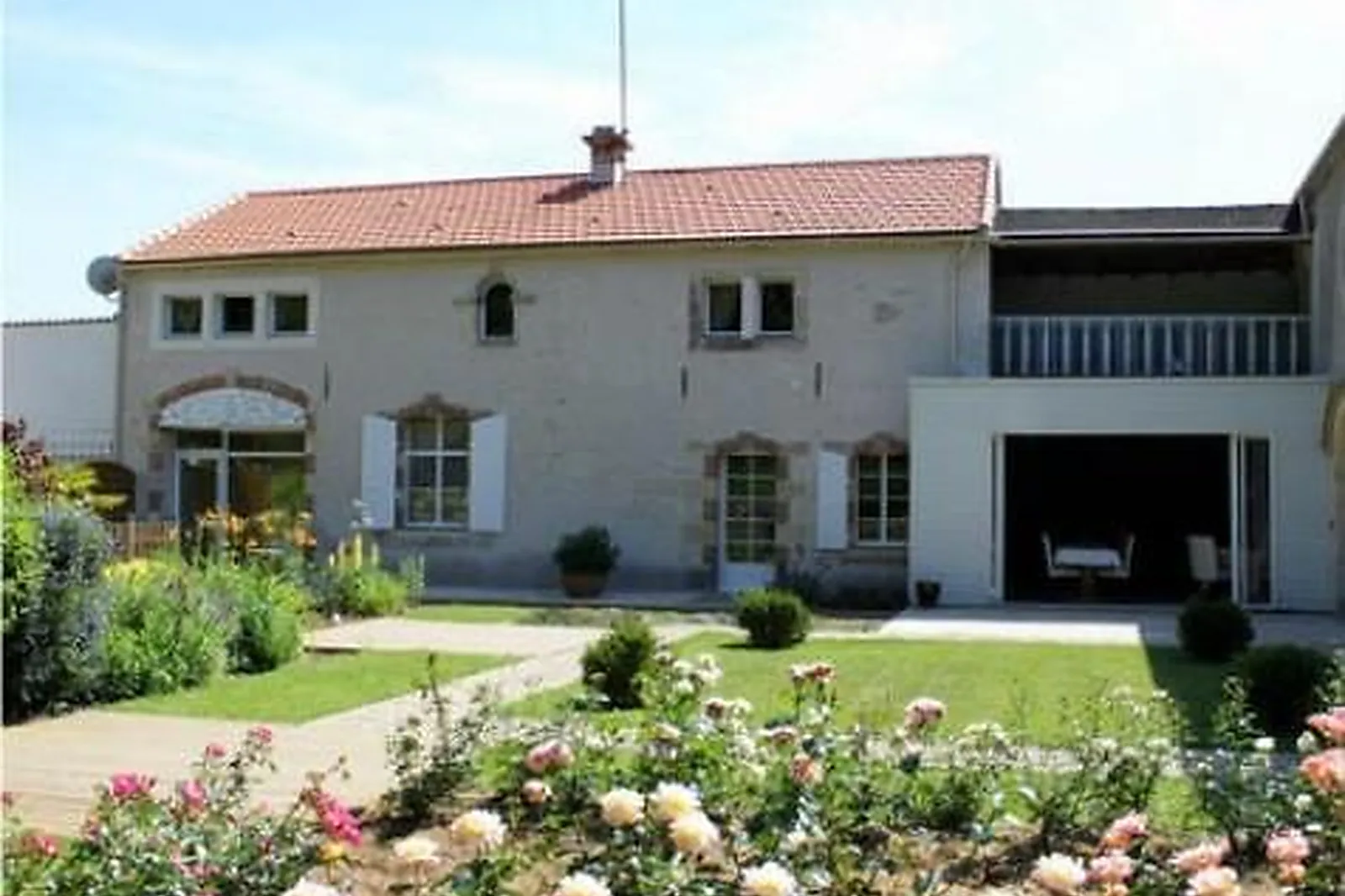 Lieux événementiels, AUBERGE DE LA COURT D'ARON