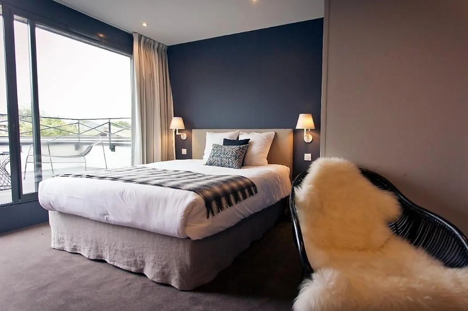 Lieux événementiels, AUBERGE DE LA HARDOUINAIS