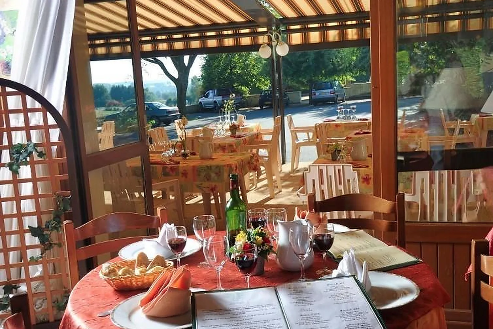 Lieux événementiels, AUBERGE DE LA MANDRIE