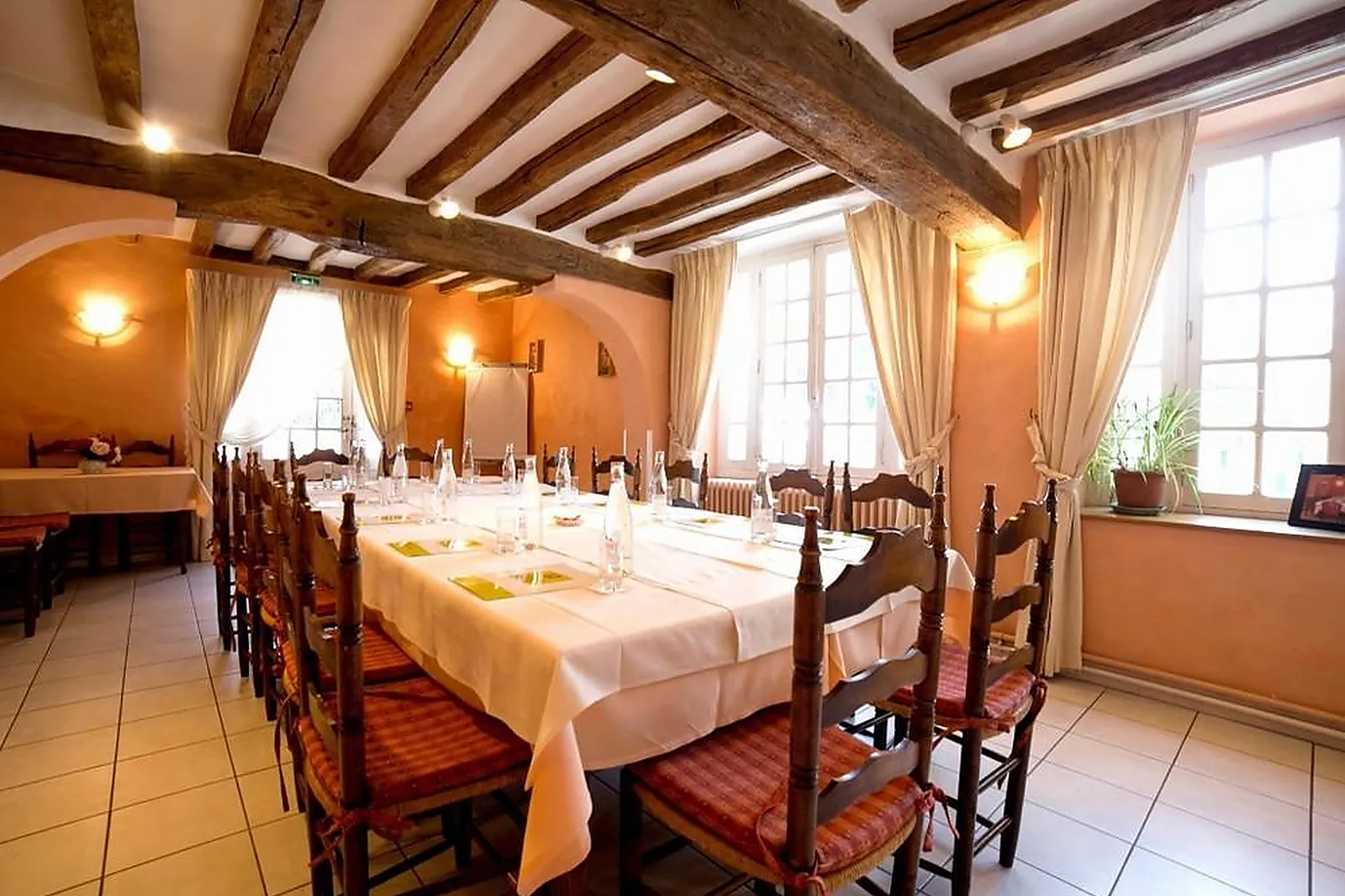 Lieux événementiels, AUBERGE DE LA ROSE