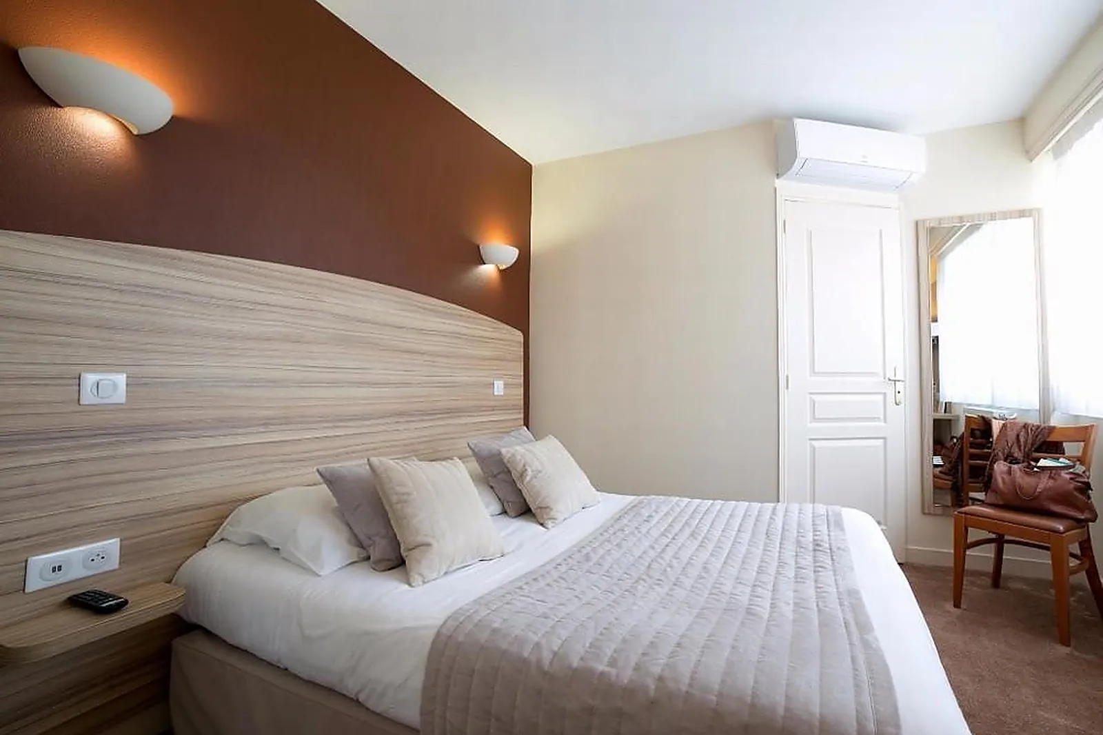 Lieux événementiels, AUBERGE DE LA ROSE