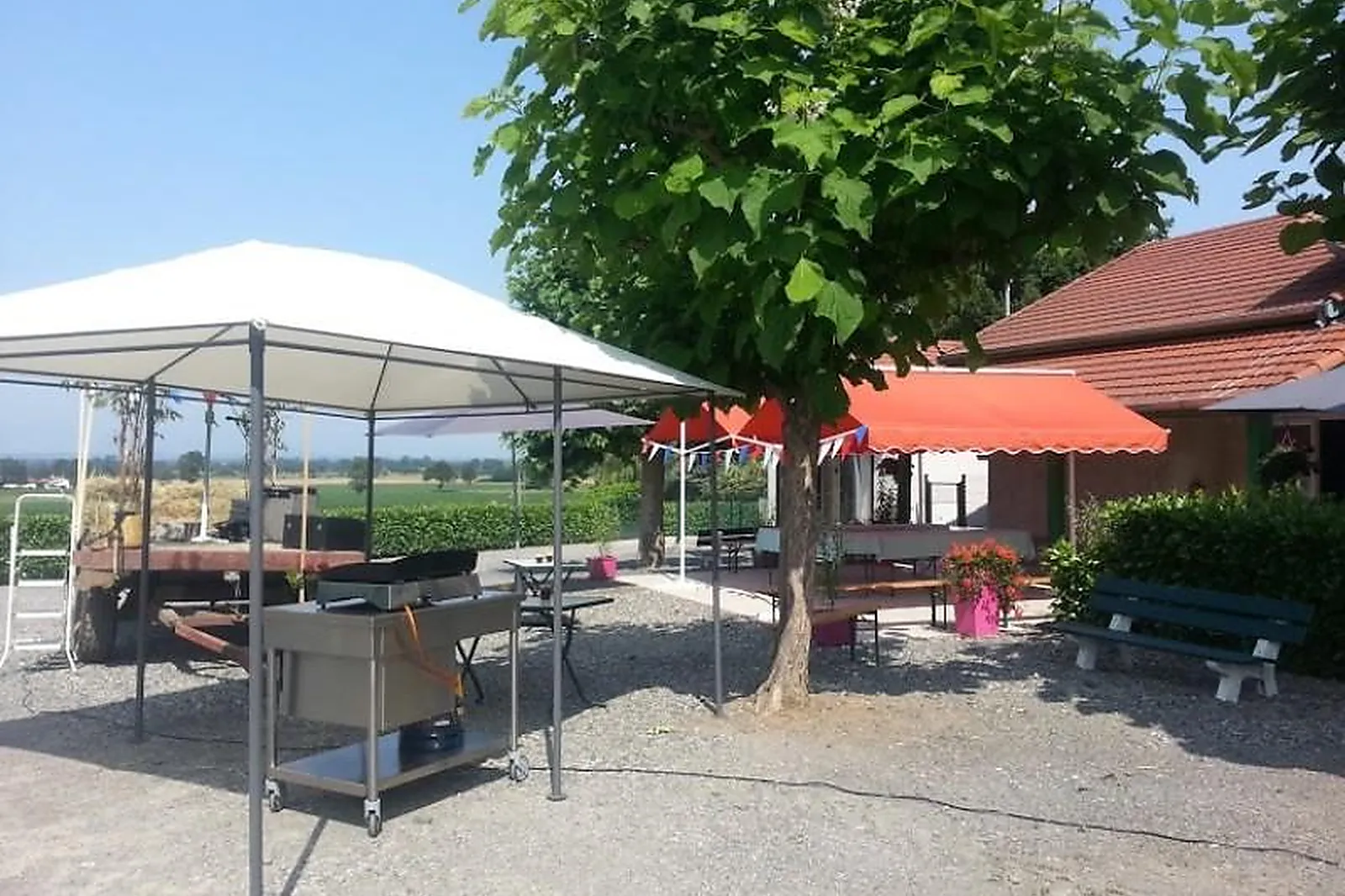 Lieux événementiels, AUBERGE DE LA SAUZÉE