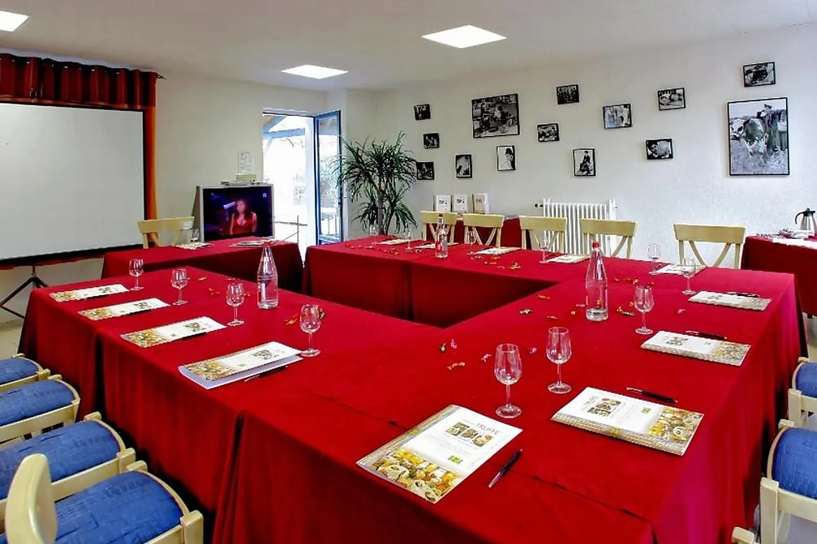 Lieux événementiels, AUBERGE DE LA TRUFFE