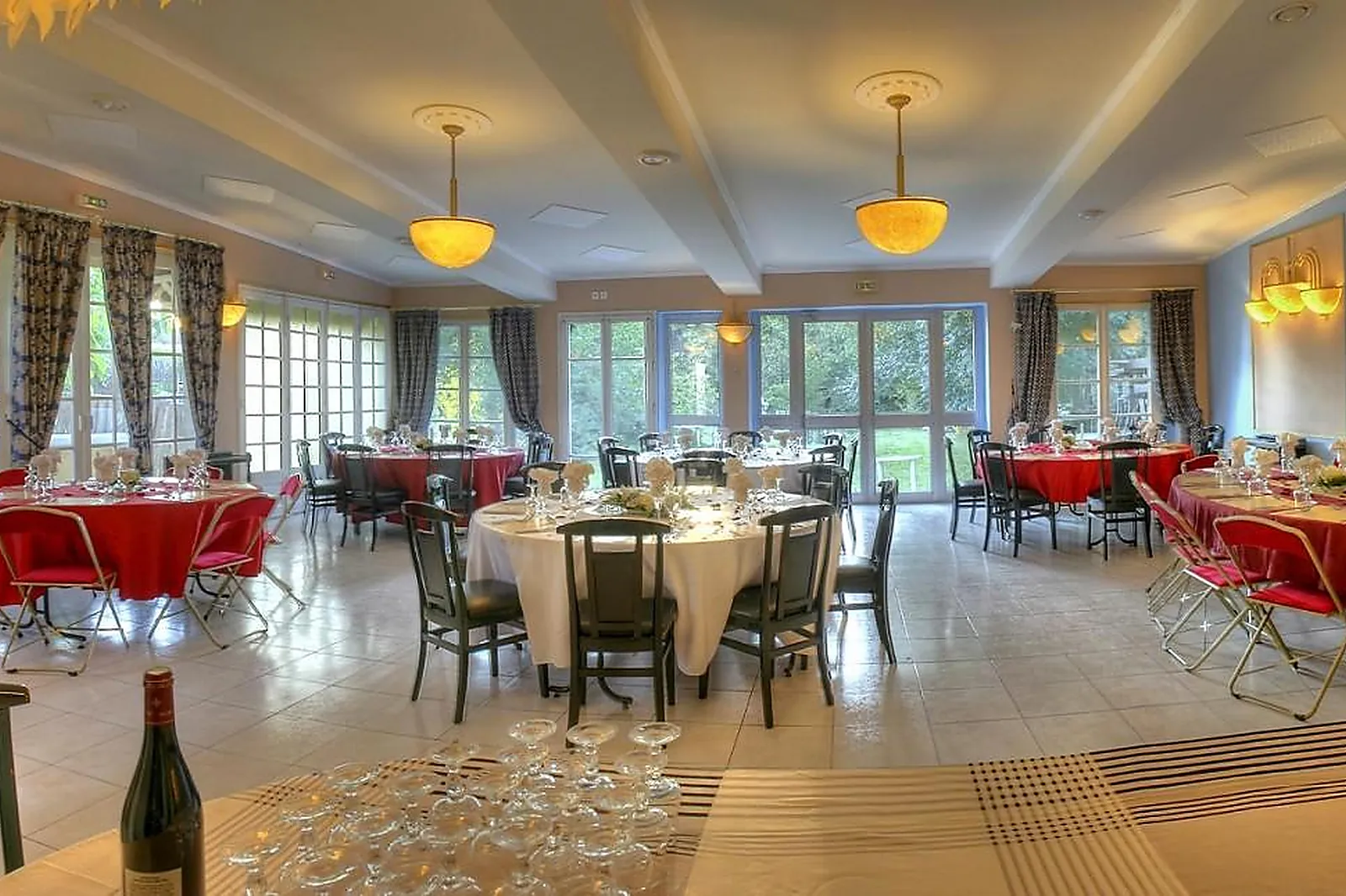 Lieux événementiels, AUBERGE DES ECLUSES