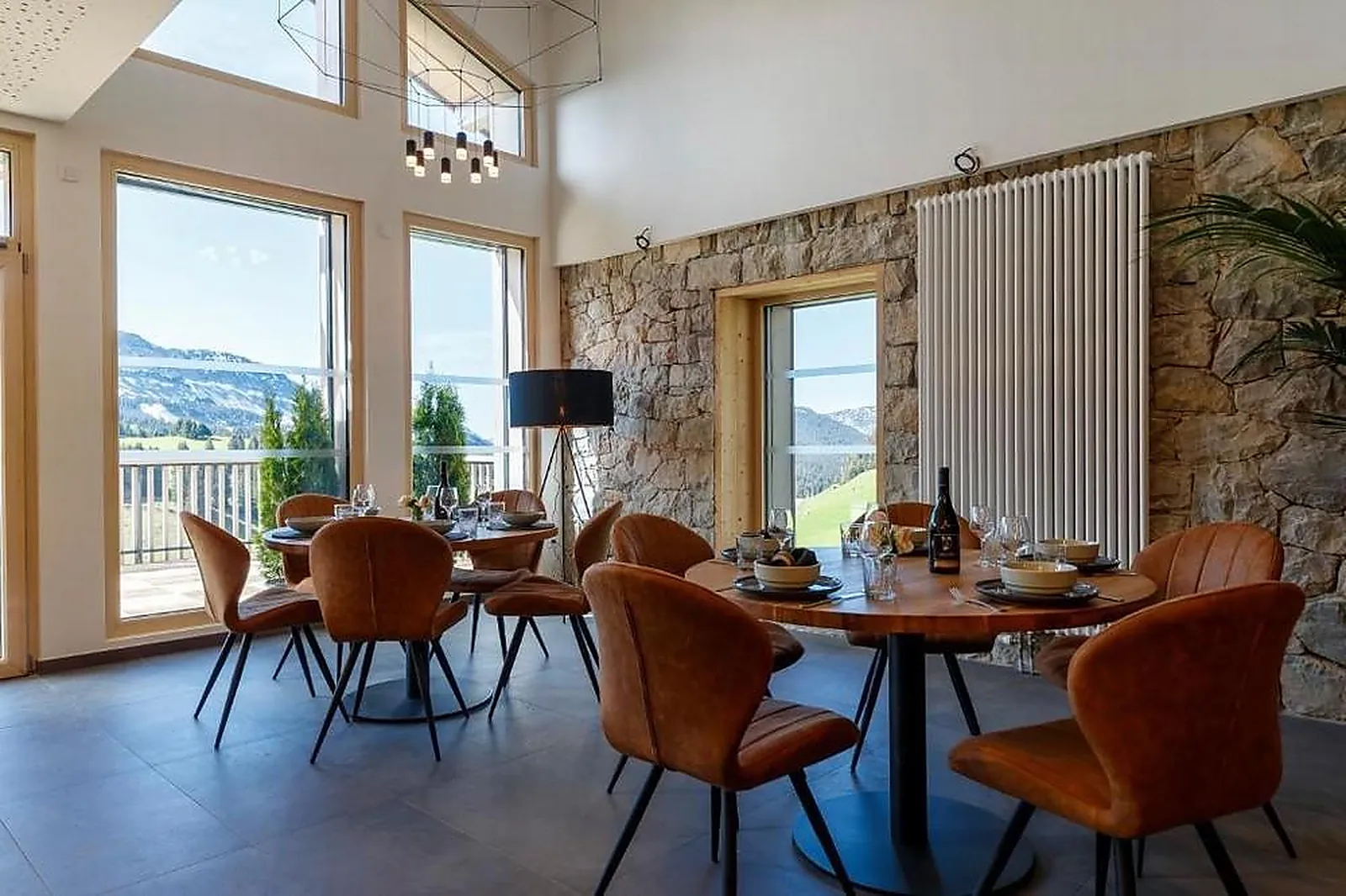 Lieux événementiels, AUBERGE DES GLIÈRES