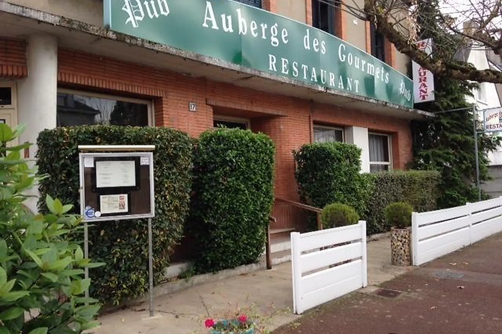 Lieux événementiels, AUBERGE DES GOURMETS