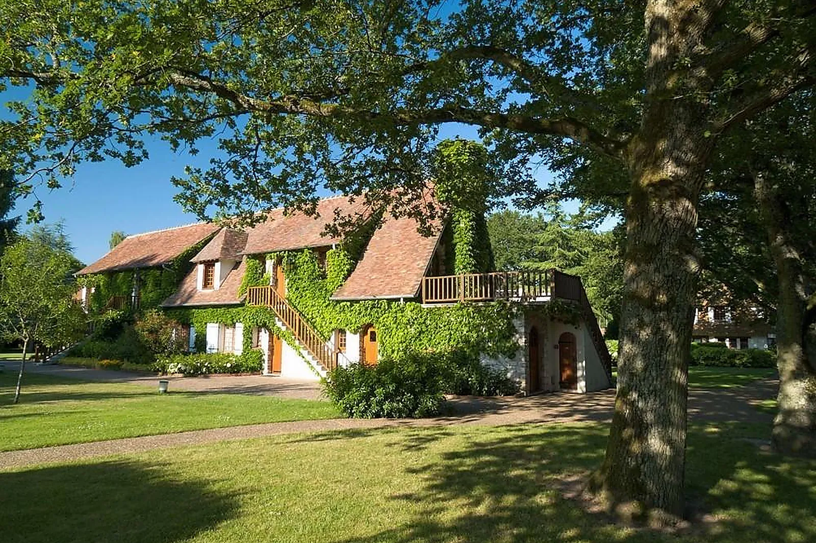 Lieux événementiels, AUBERGE DES TEMPLIERS