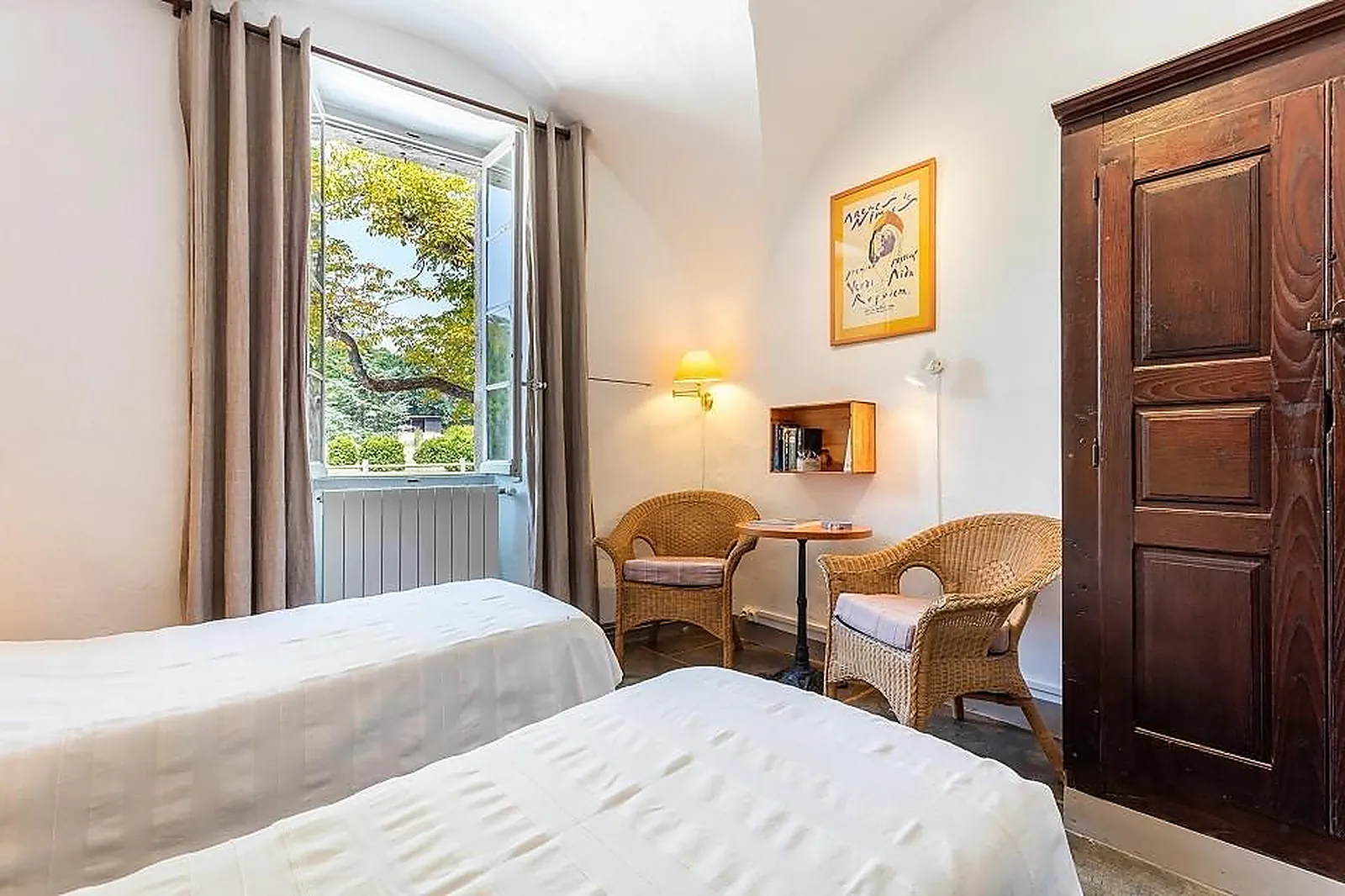 Lieux événementiels, AUBERGE DU CÈDRE