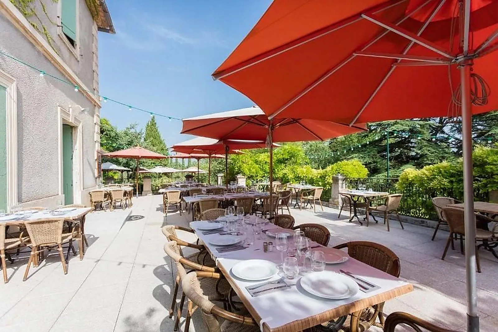 Lieux événementiels, AUBERGE DU CÈDRE