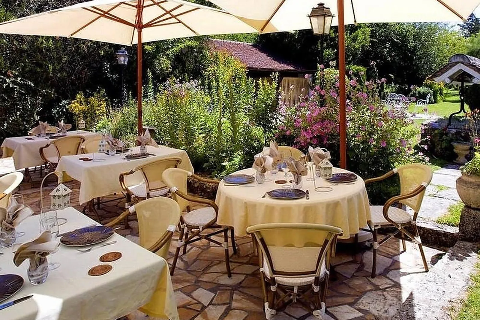 Lieux événementiels, AUBERGE DU CENTRE