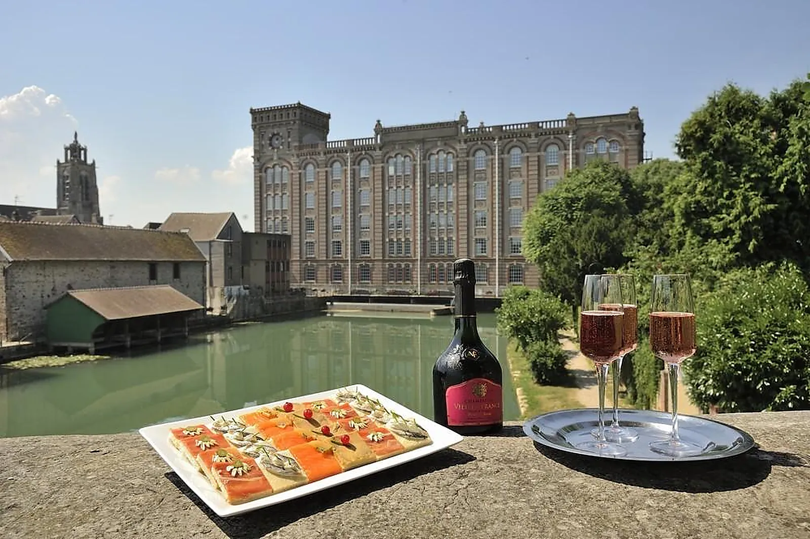 Lieux événementiels, AUBERGE DU CYGNE DE LA CROIX