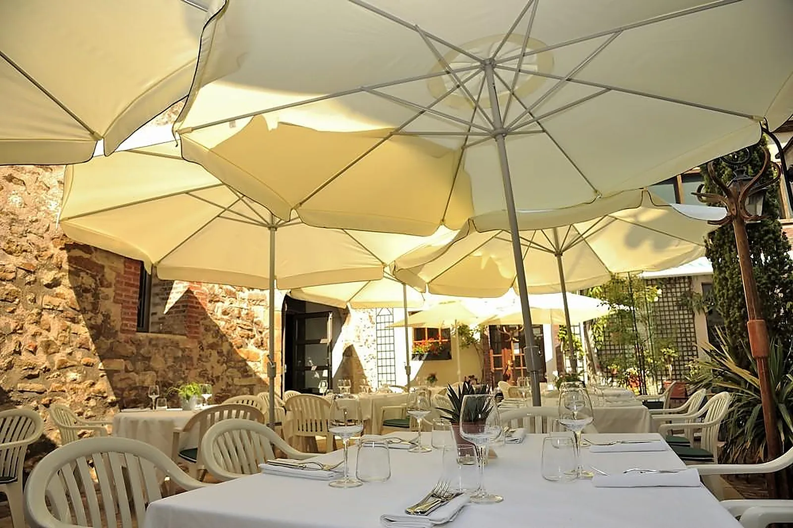 Lieux événementiels, AUBERGE DU CYGNE DE LA CROIX