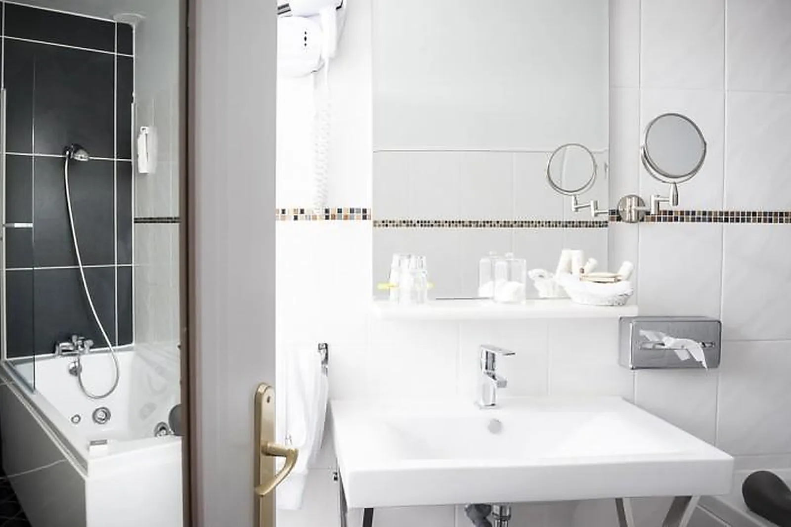 Lieux événementiels, AUBERGE DU FORGERON