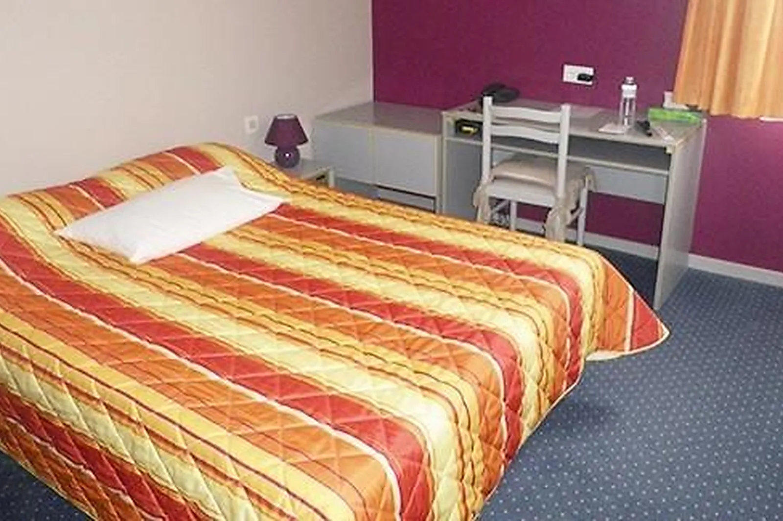 Lieux événementiels, AUBERGE DU FORUM