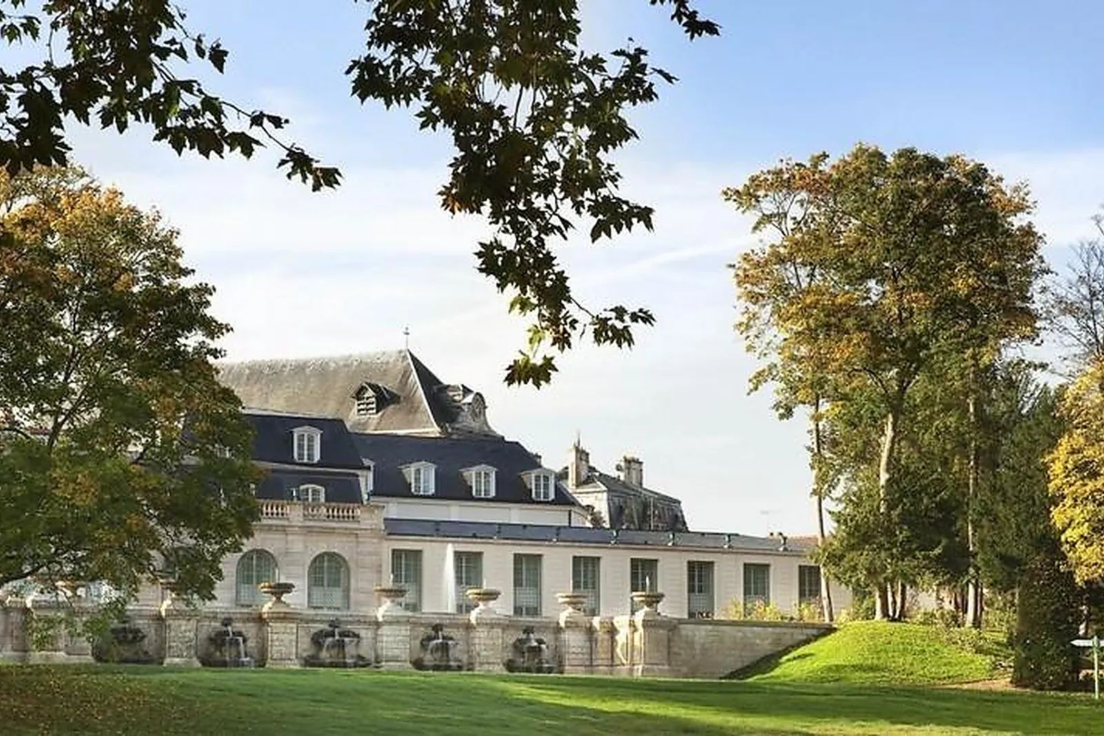 Lieux événementiels, AUBERGE DU JEU DE PAUME