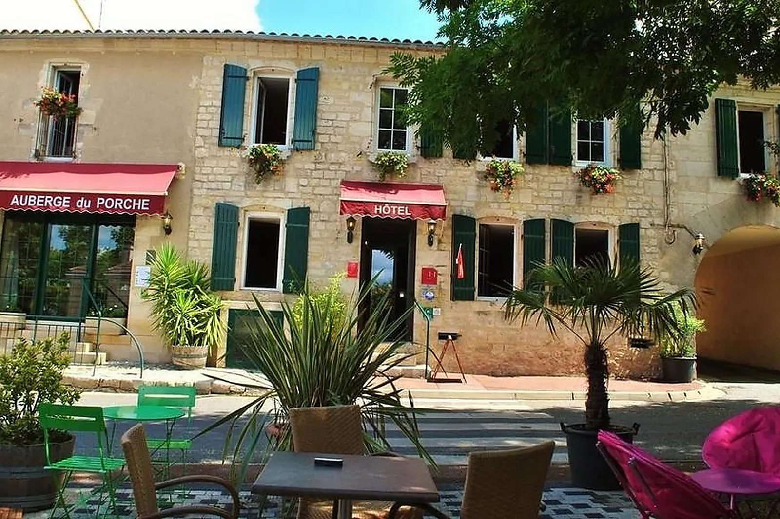 Lieux événementiels, AUBERGE DU PORCHE