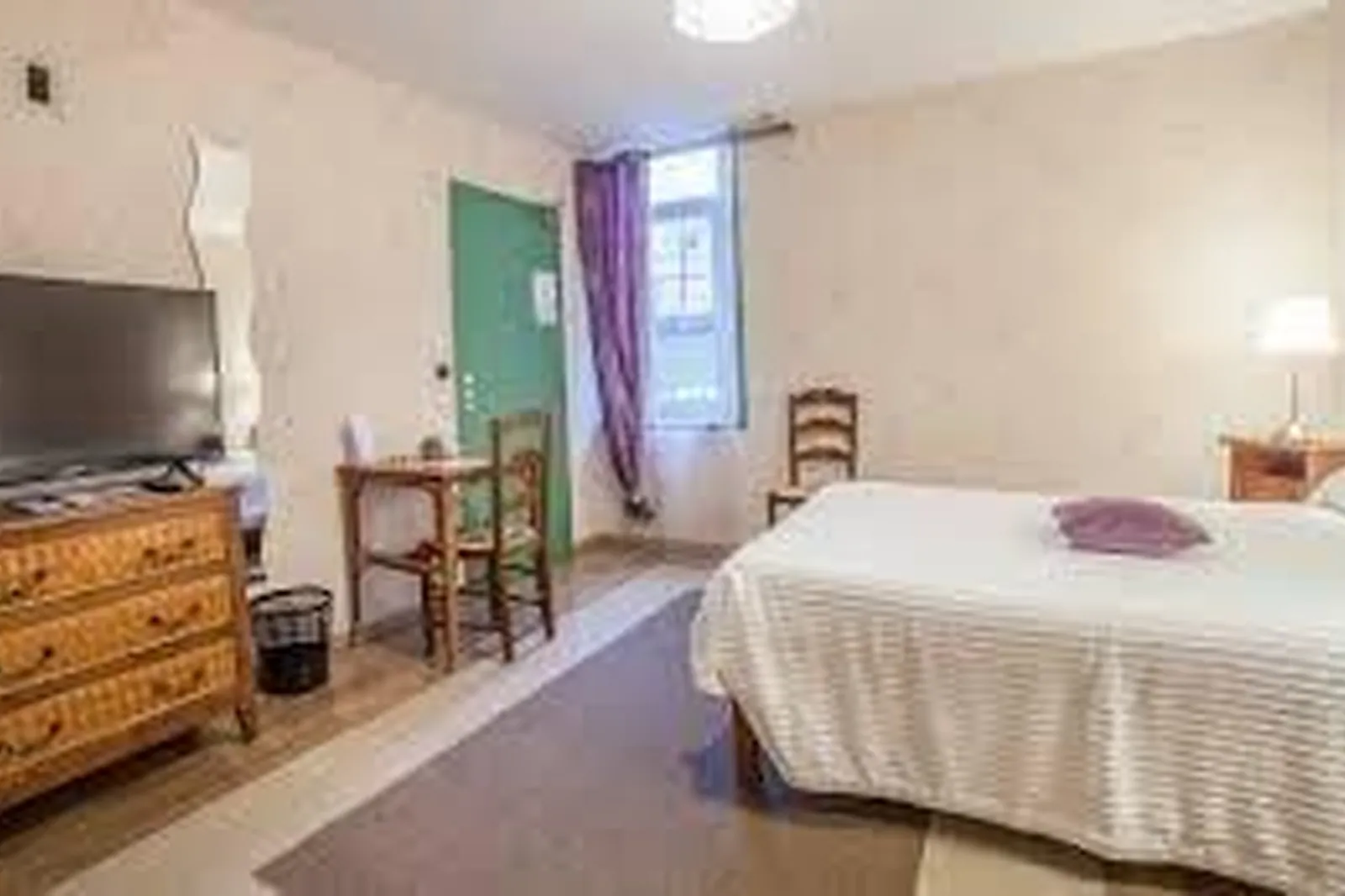 Lieux événementiels, AUBERGE DU PORCHE