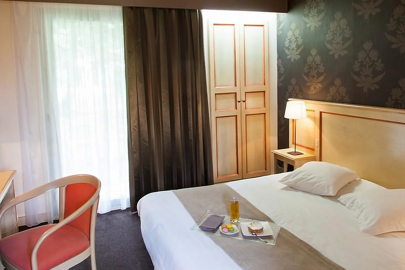 Lieux événementiels, AUBERGE DU RELAIS FLEURI