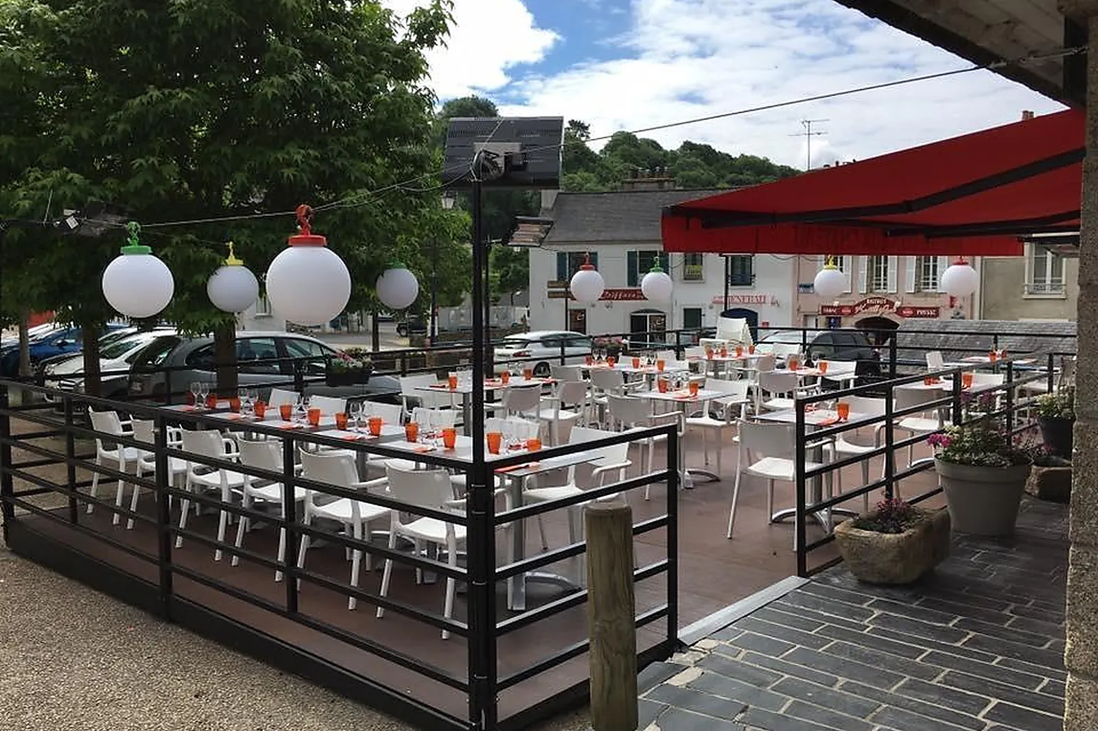 Lieux événementiels, AUBERGE DU VIEUX CHÂTEAU