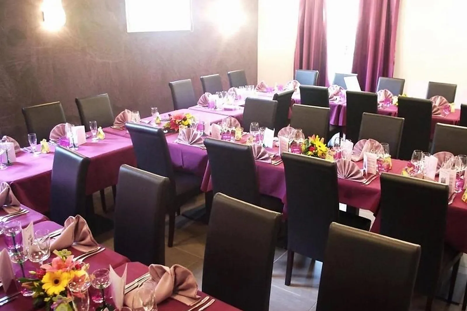 Lieux événementiels, AUBERGE LES VALLÉES DU PERCHE