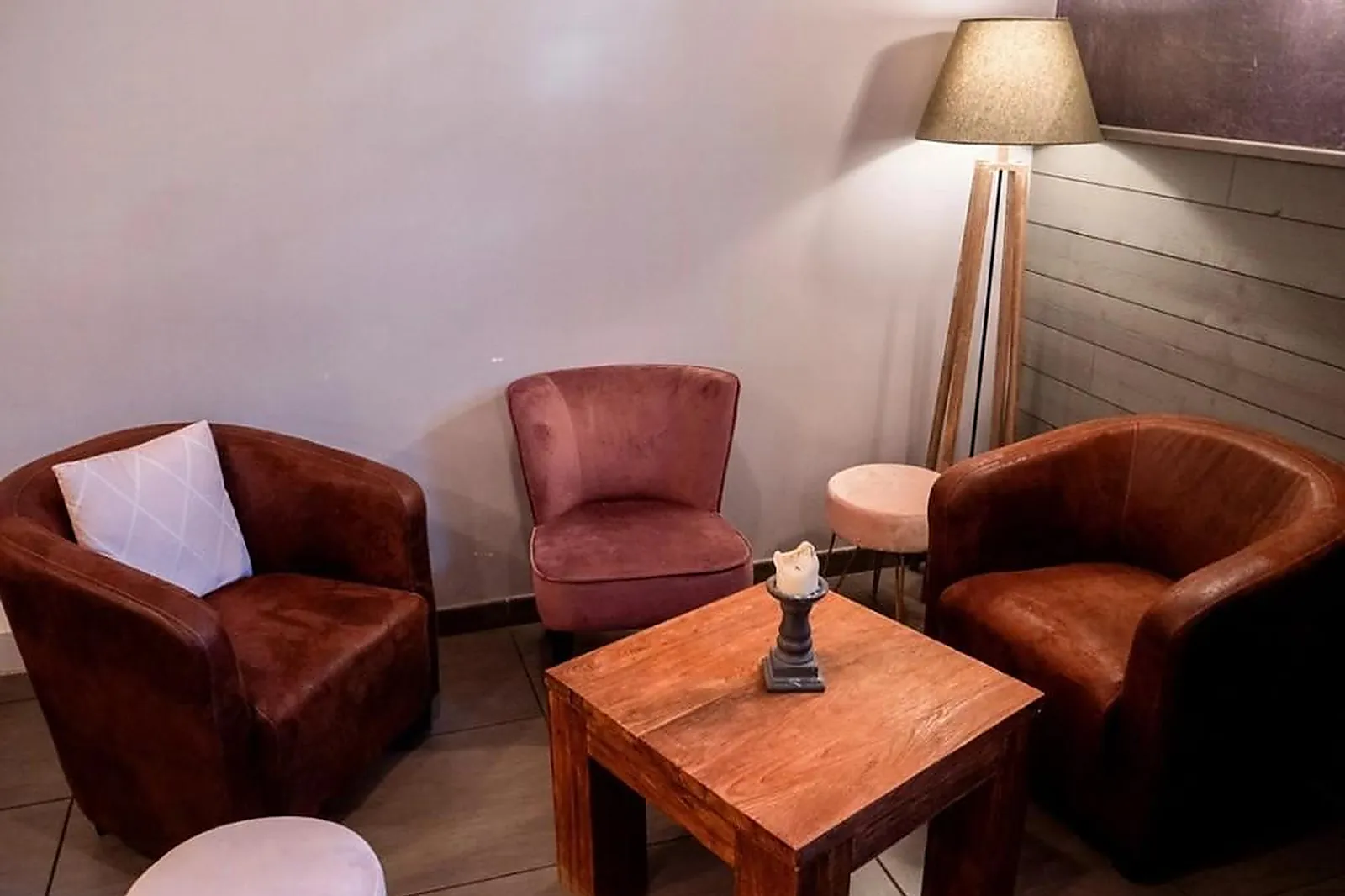 Lieux événementiels, AUBERGE LES VALLÉES DU PERCHE