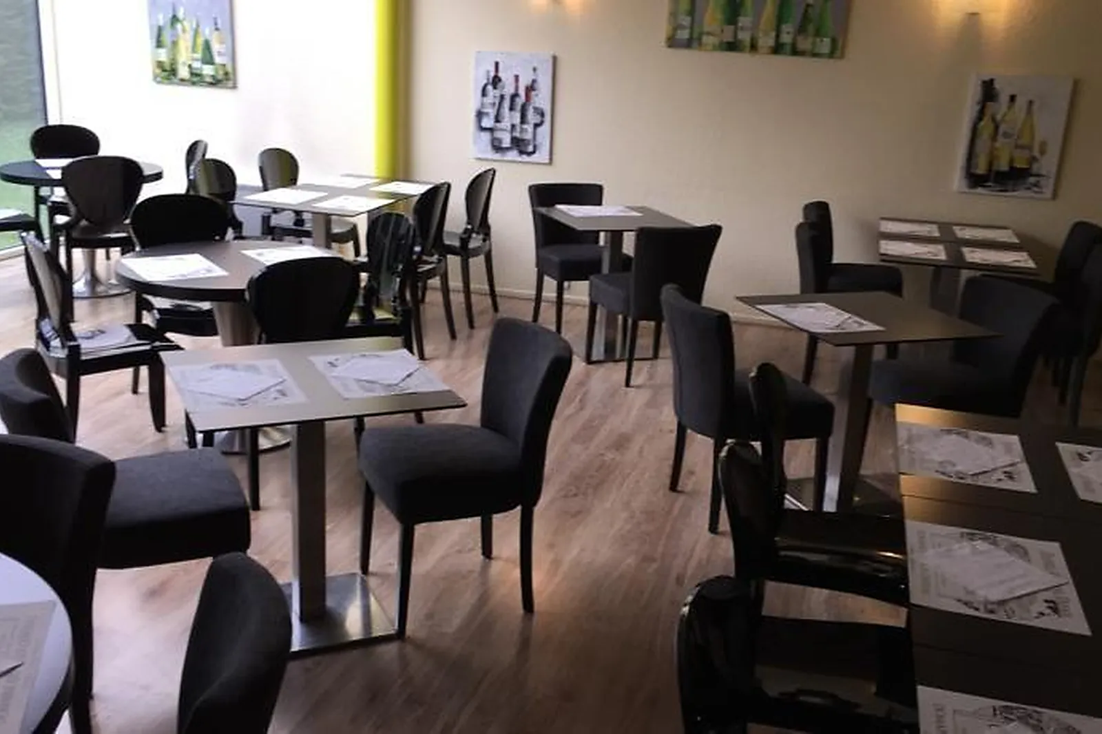 Lieux événementiels, AUX LYS DE CHABLIS