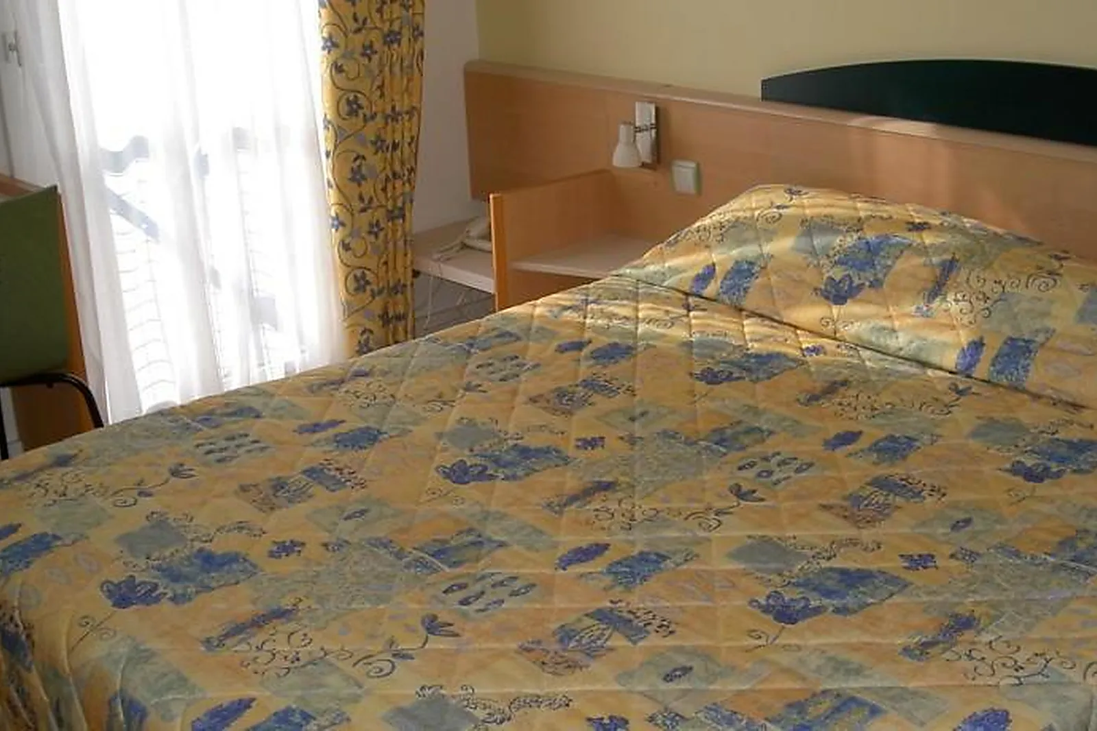 Lieux événementiels, AUX LYS DE CHABLIS