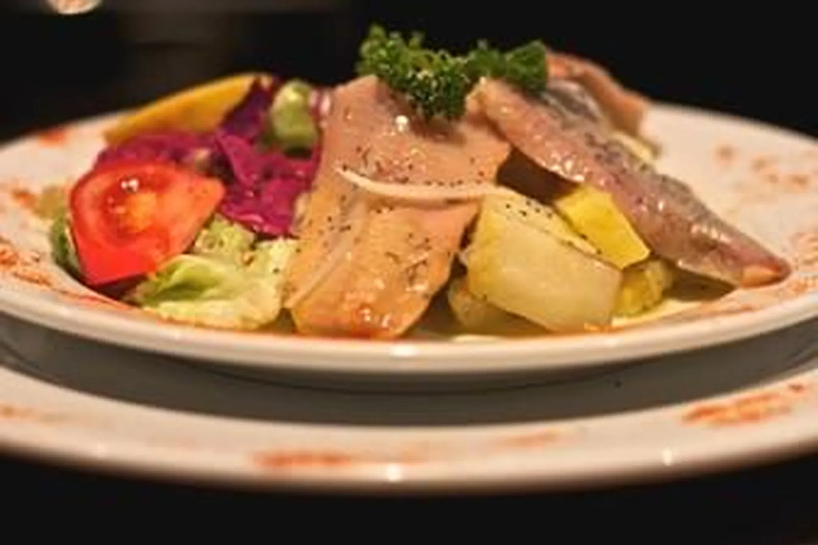 Lieux événementiels, AUX MARCHES DE LA BAIE