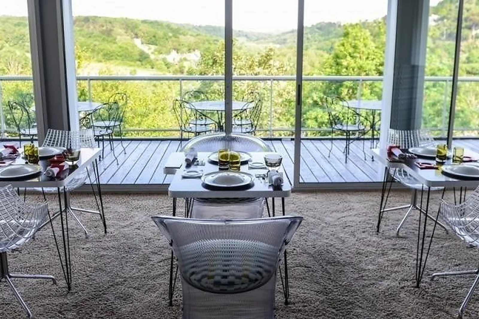 Lieux événementiels, AUX PESKED