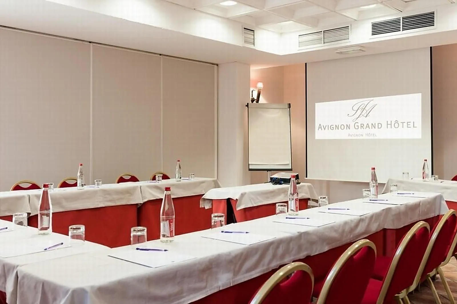 Lieux événementiels, AVIGNON GRAND HOTEL