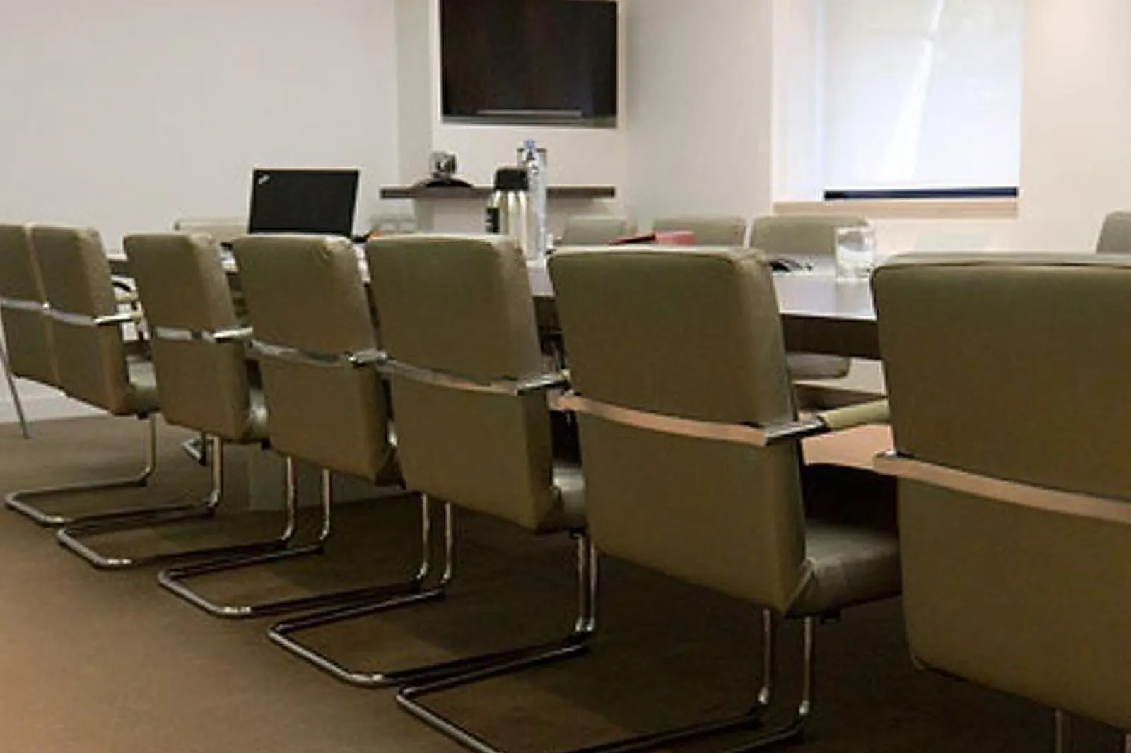 Lieux événementiels, AXE CENTRE D'AFFAIRES