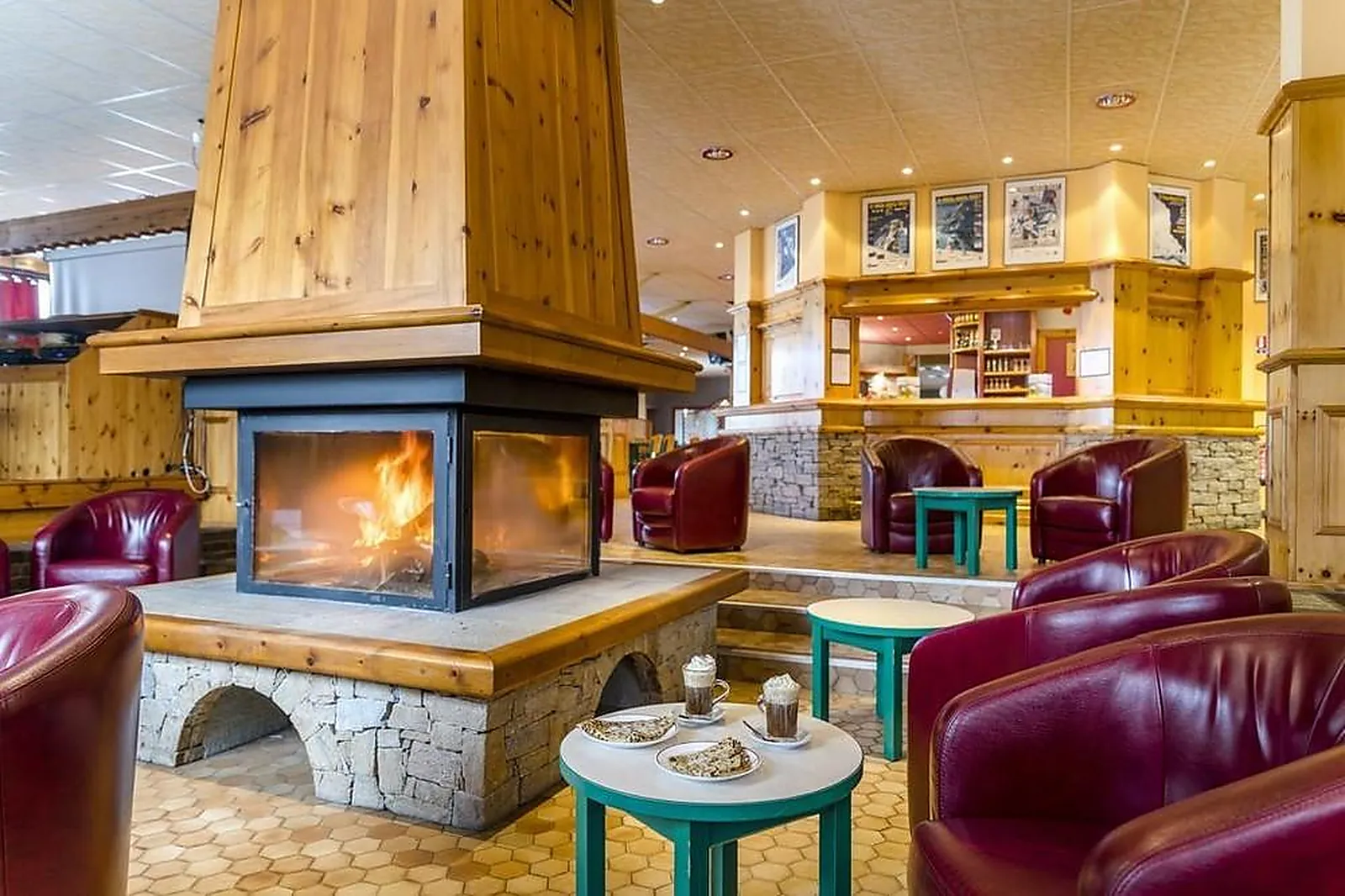 Lieux événementiels, AZUREVA ARÊCHES