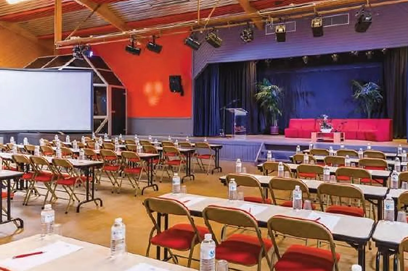 Lieux événementiels, AZUREVA RONCE-LES-BAINS