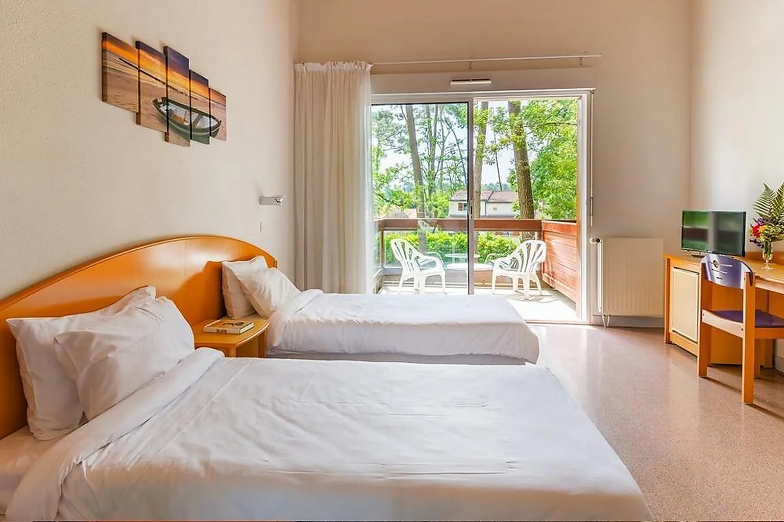 Lieux événementiels, AZUREVA RONCE-LES-BAINS