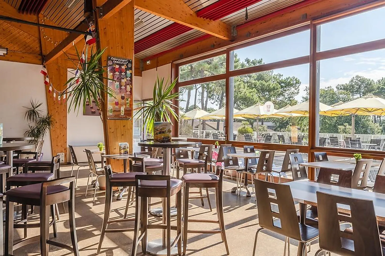 Lieux événementiels, AZUREVA RONCE-LES-BAINS