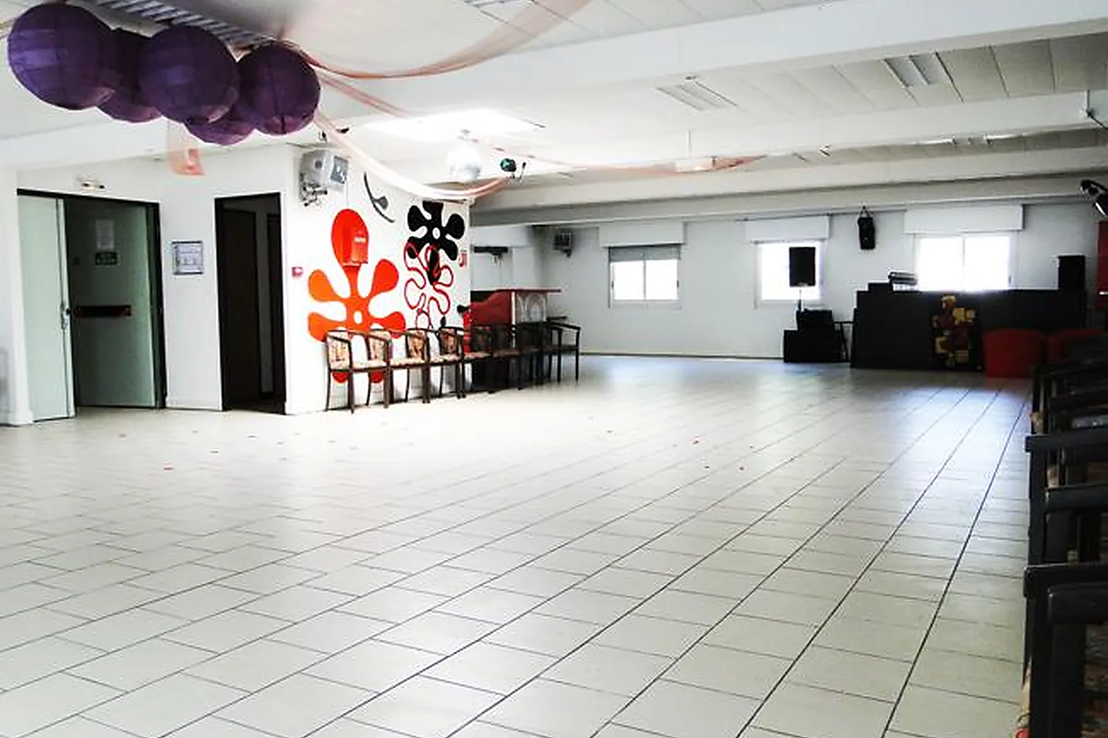 Lieux événementiels, B52 CAFÉ