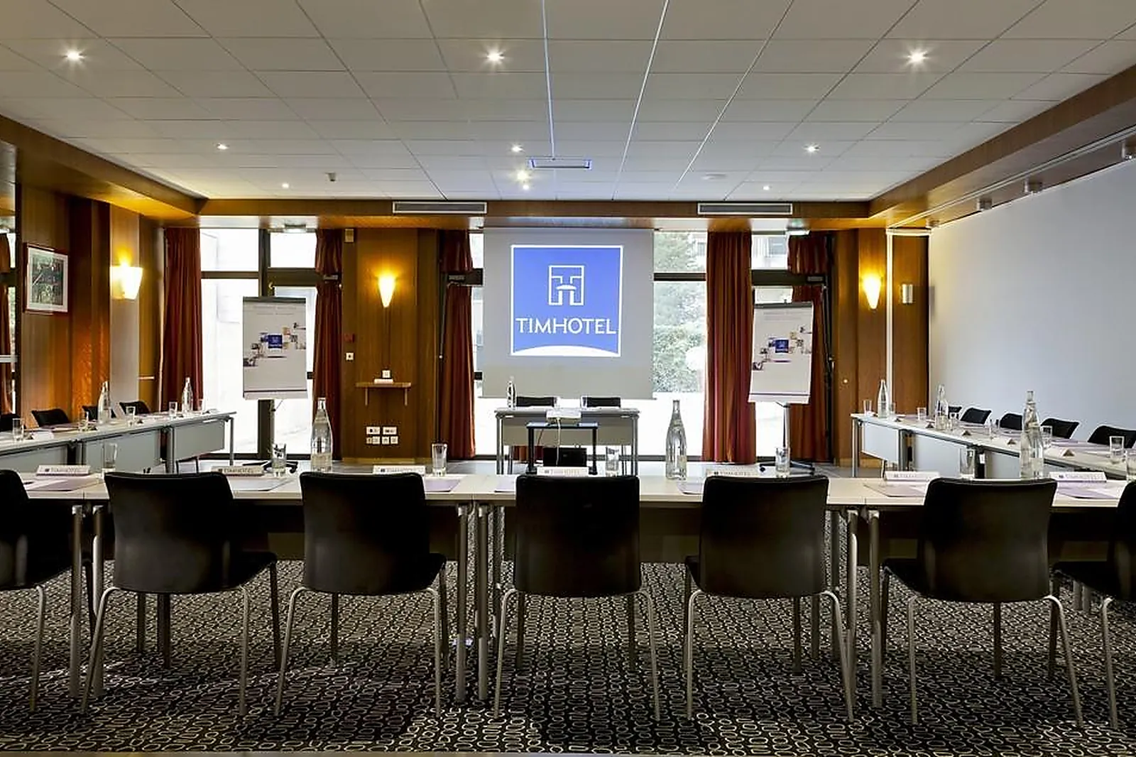 Lieux événementiels, BB HOTEL PARIS 17 BATIGNOLLES