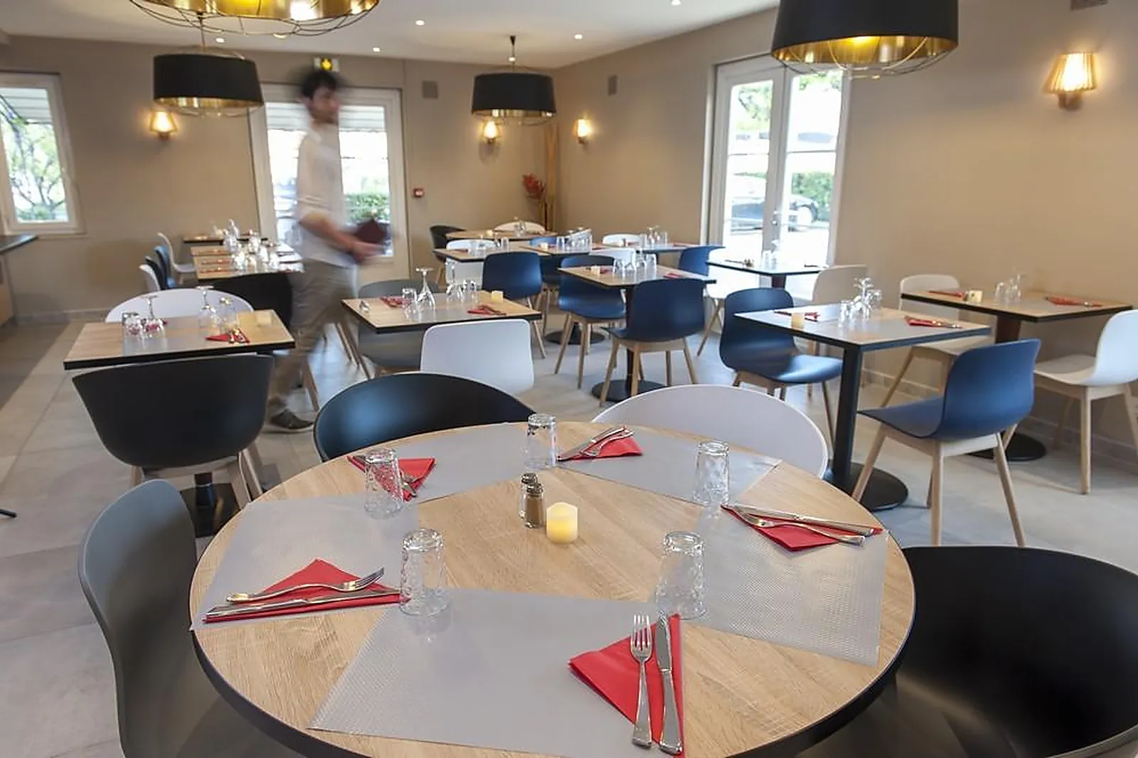 Lieux événementiels, BRIT HOTEL AVIGNON SUD, LE CALENDAL