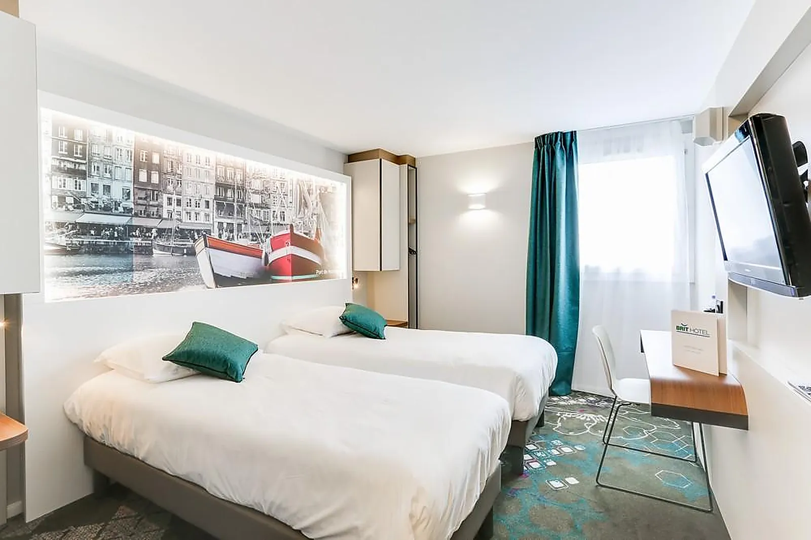 Lieux événementiels, BRIT HOTEL CAEN NORD MÉMORIAL