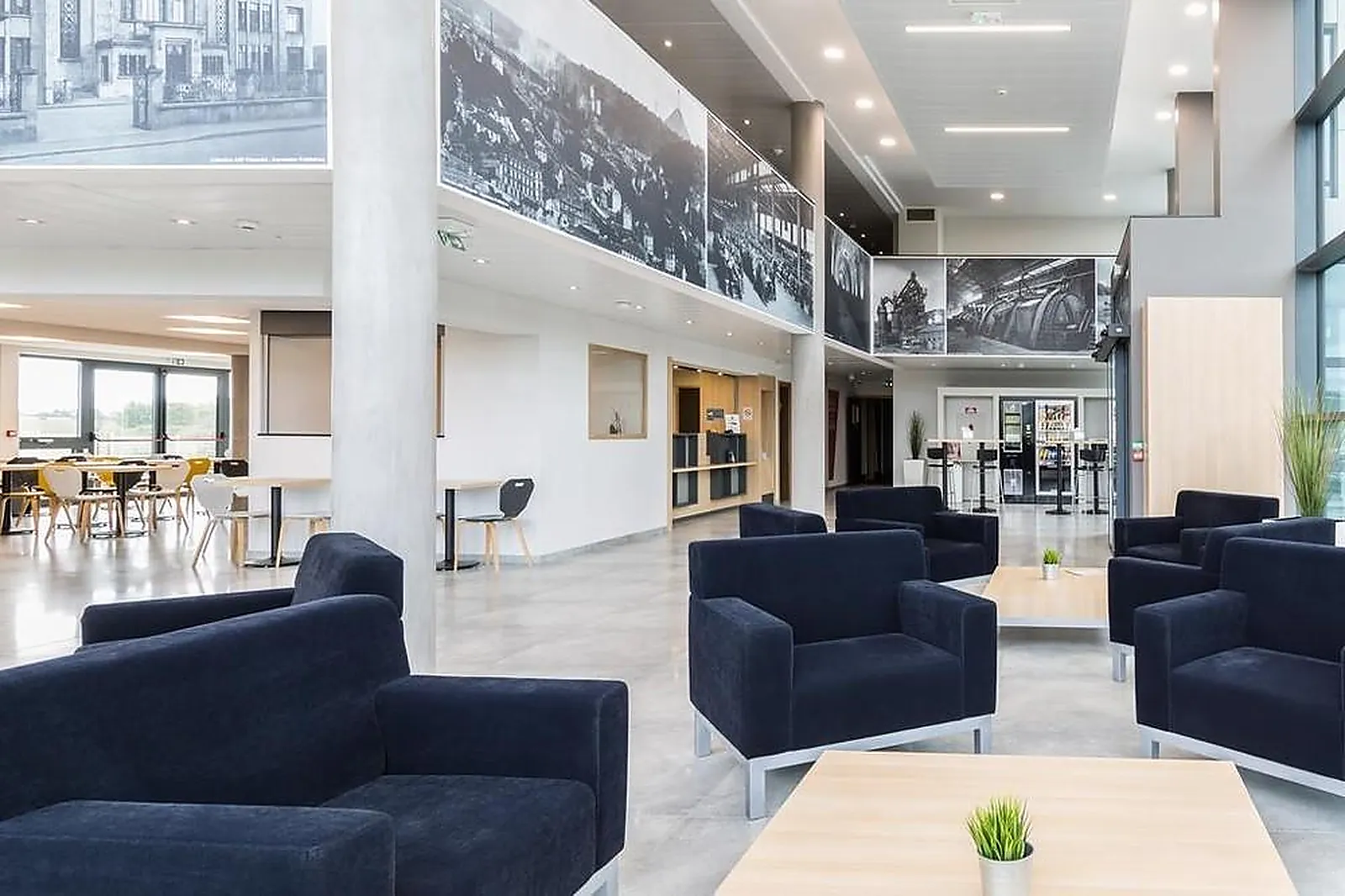 Lieux événementiels, B AND B HÔTEL LONGWY PORTE DU LUXEMBOURG