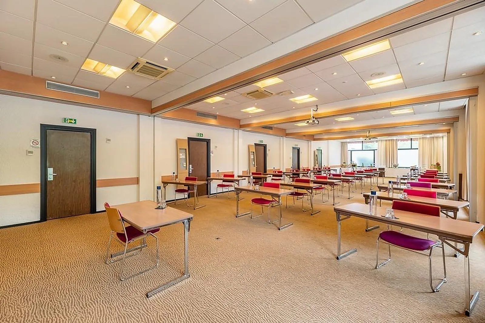 Lieux événementiels, B AND B HÔTEL LYON NORD