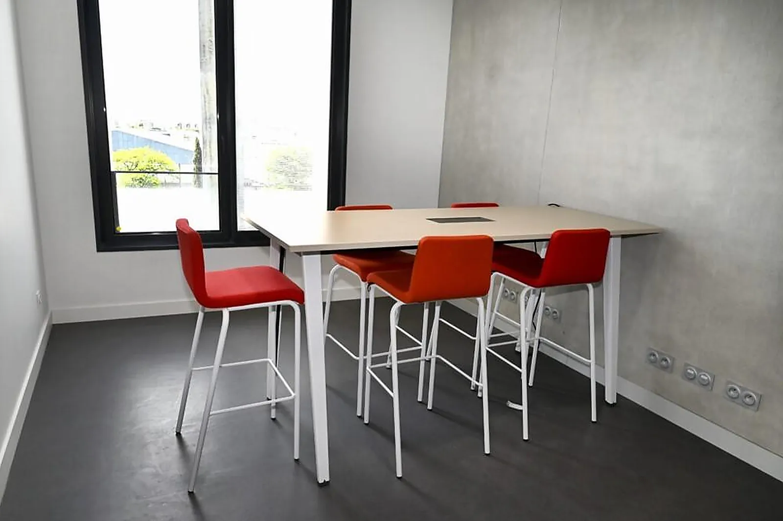 Lieux événementiels, BASTIDE ROUGE