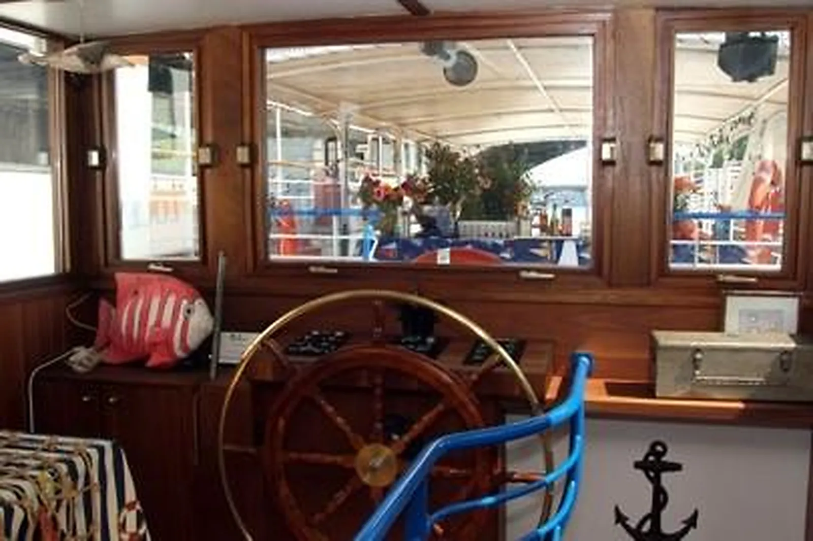 Lieux événementiels, BATEAU AABYSSE