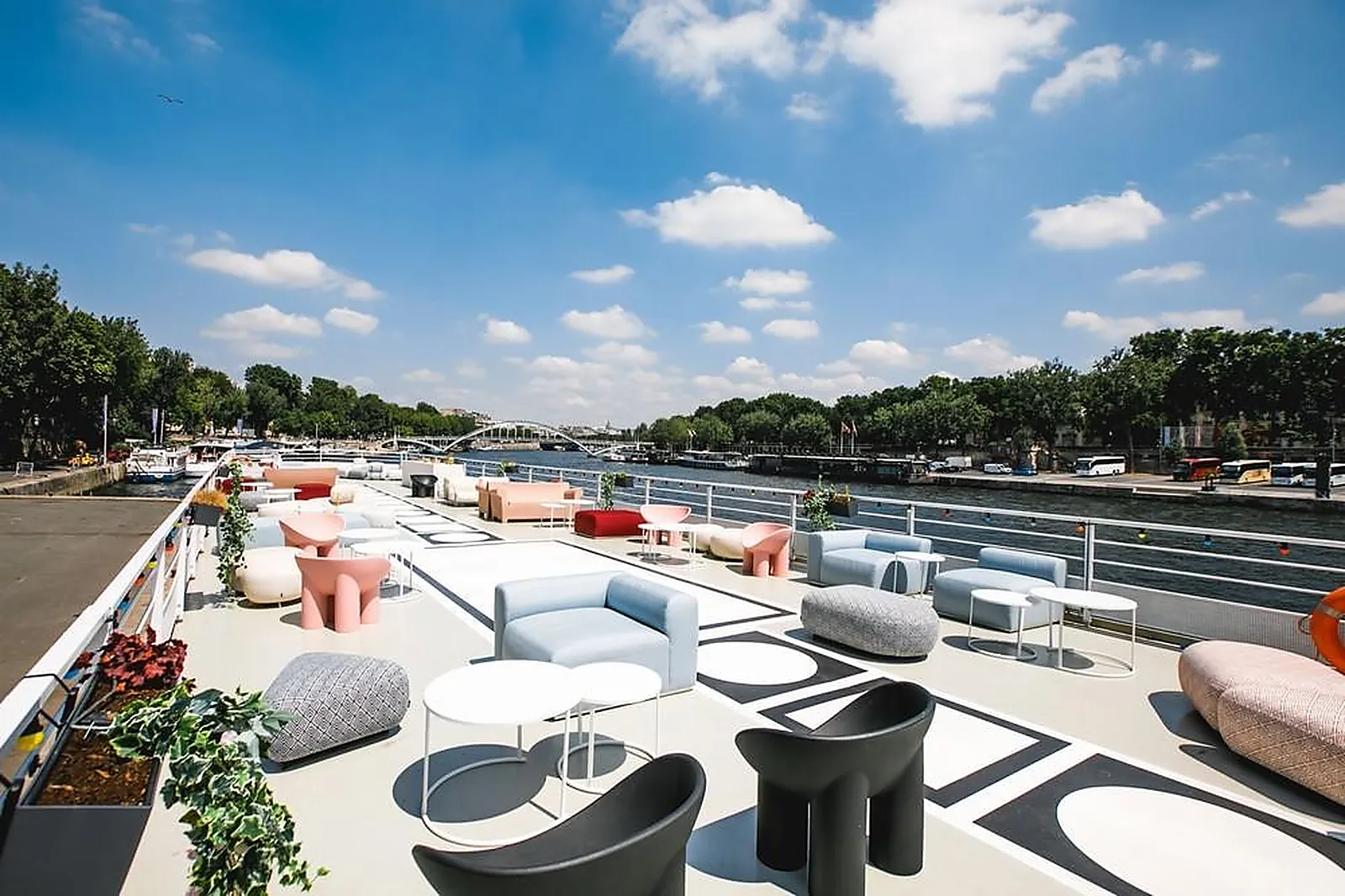 Lieux événementiels, BATEAU BOREAS