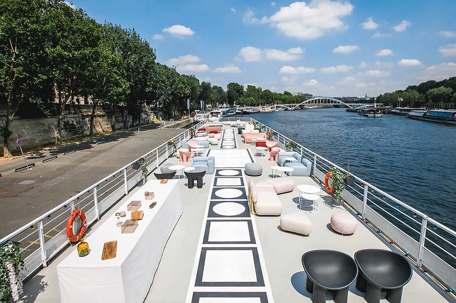 Lieux événementiels, BATEAU BOREAS