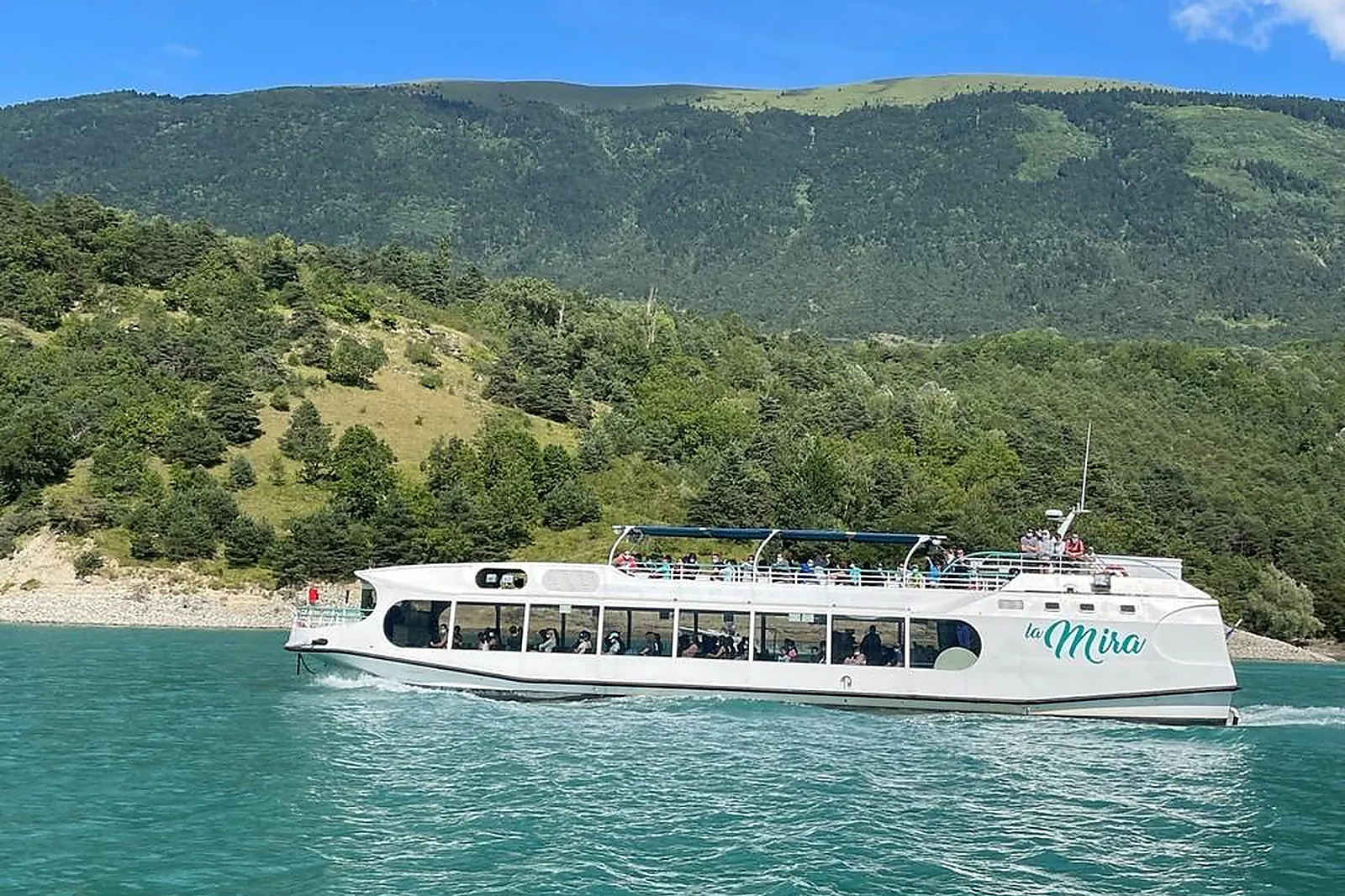 Lieux événementiels, BATEAU LA MIRA