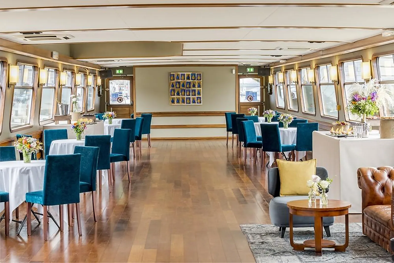 Lieux événementiels, BATEAU MELODY BLUES